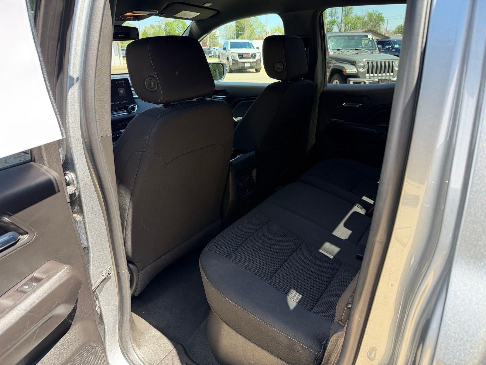 2023 GMC Canyon — detail view
