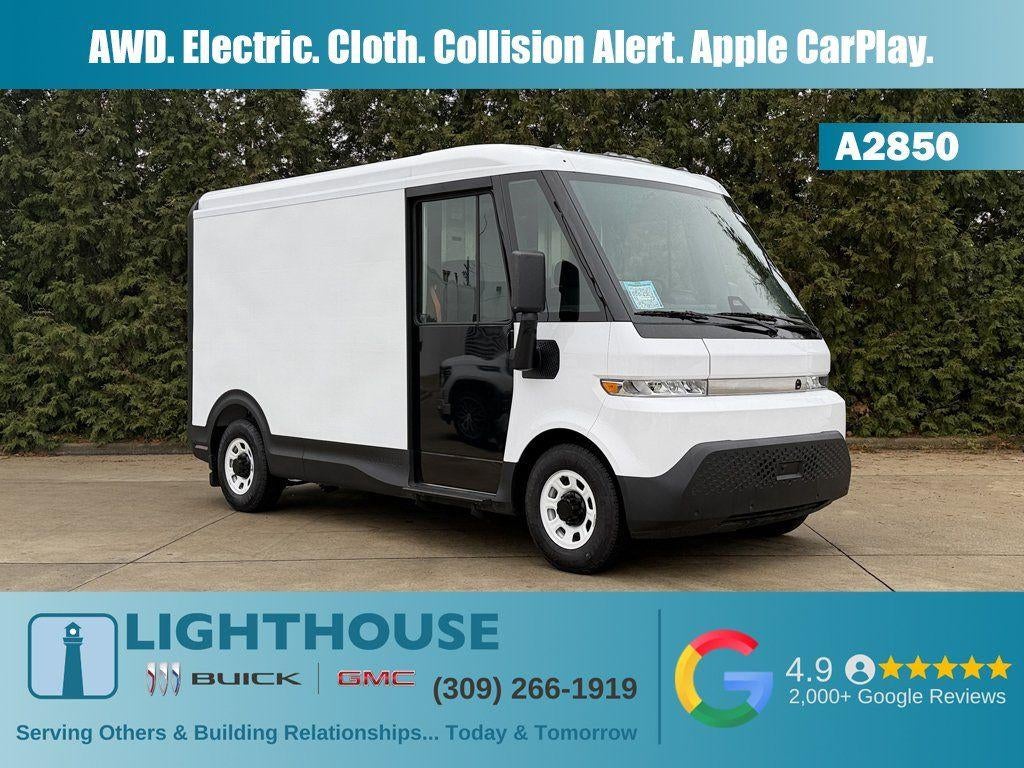 2024 BrightDrop Zevo 400 Base in Oyster White — front three-quarter view
